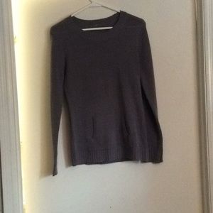 Grey long sleeve shirt